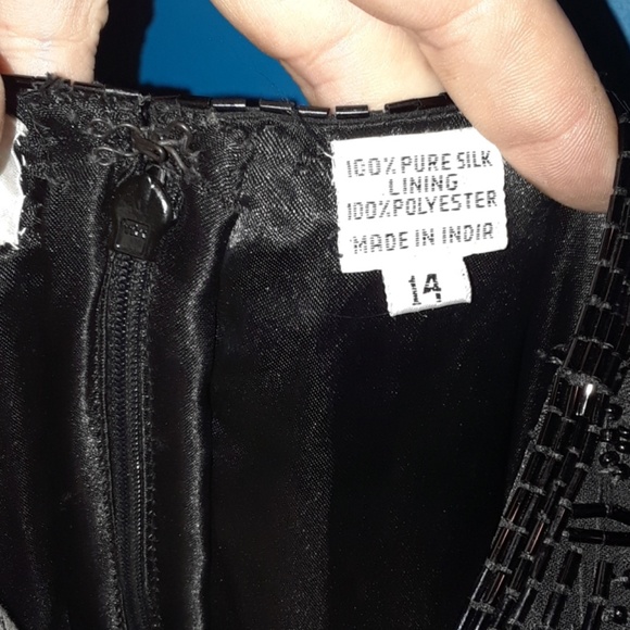 BNWT SCALA PLUS SIZE hand beaded cocktail dress - Picture 8 of 8